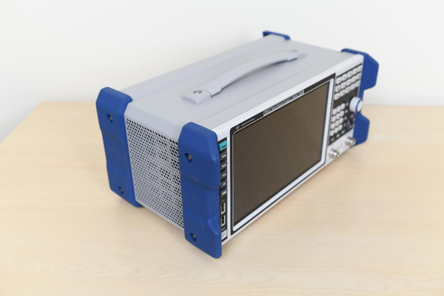 Анализатор цепей Rohde & Schwarz ZNLE3